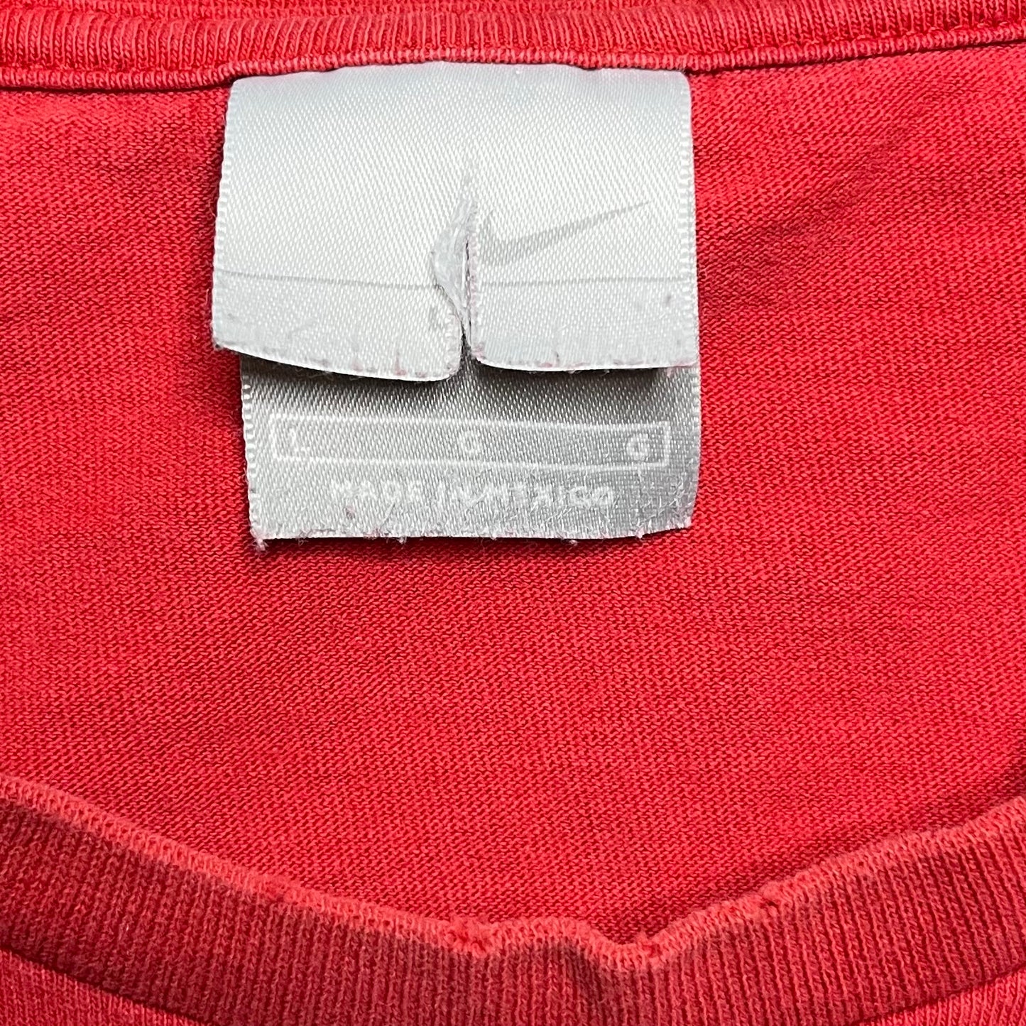 00s Red Nike Spell Out Tee - L