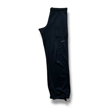Black Nike Therma Sweats - M