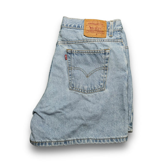 Women’s Levis Jean Shorts - 16 Regular