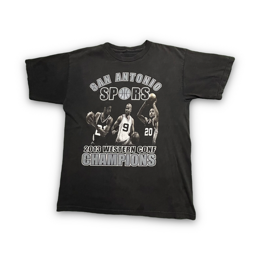 ‘13 San Antonio Spurs NBA Tee (M)