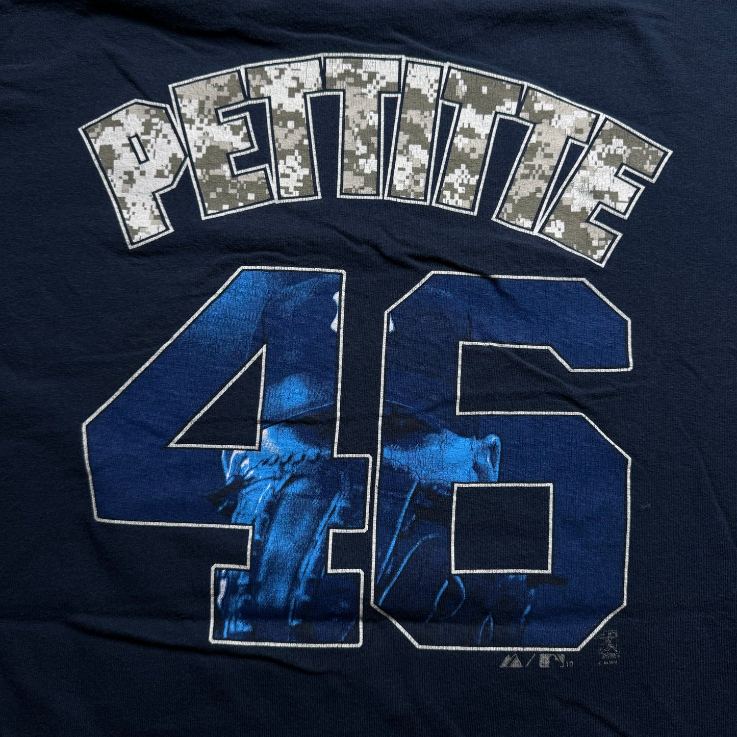 ‘10 New York Yankees Pettitte Tee - XL