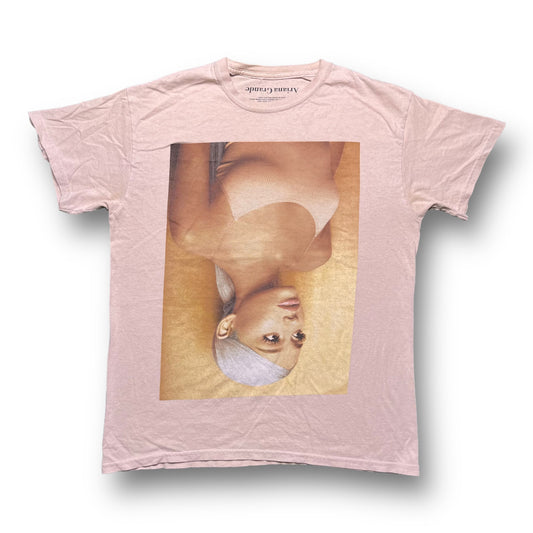 Ariana Grande Sweetener Tee (M)