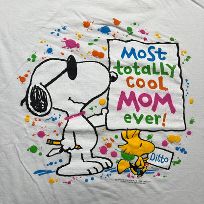 90s Peanuts Snoopy Coolest Mom Tee - L