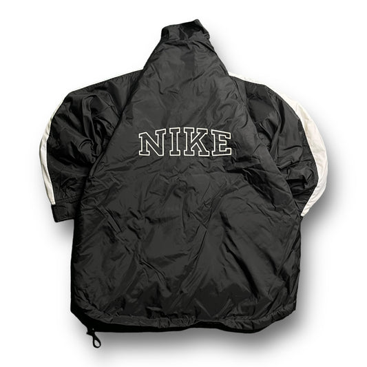 00s Black Nike Puffer Jacket (L)