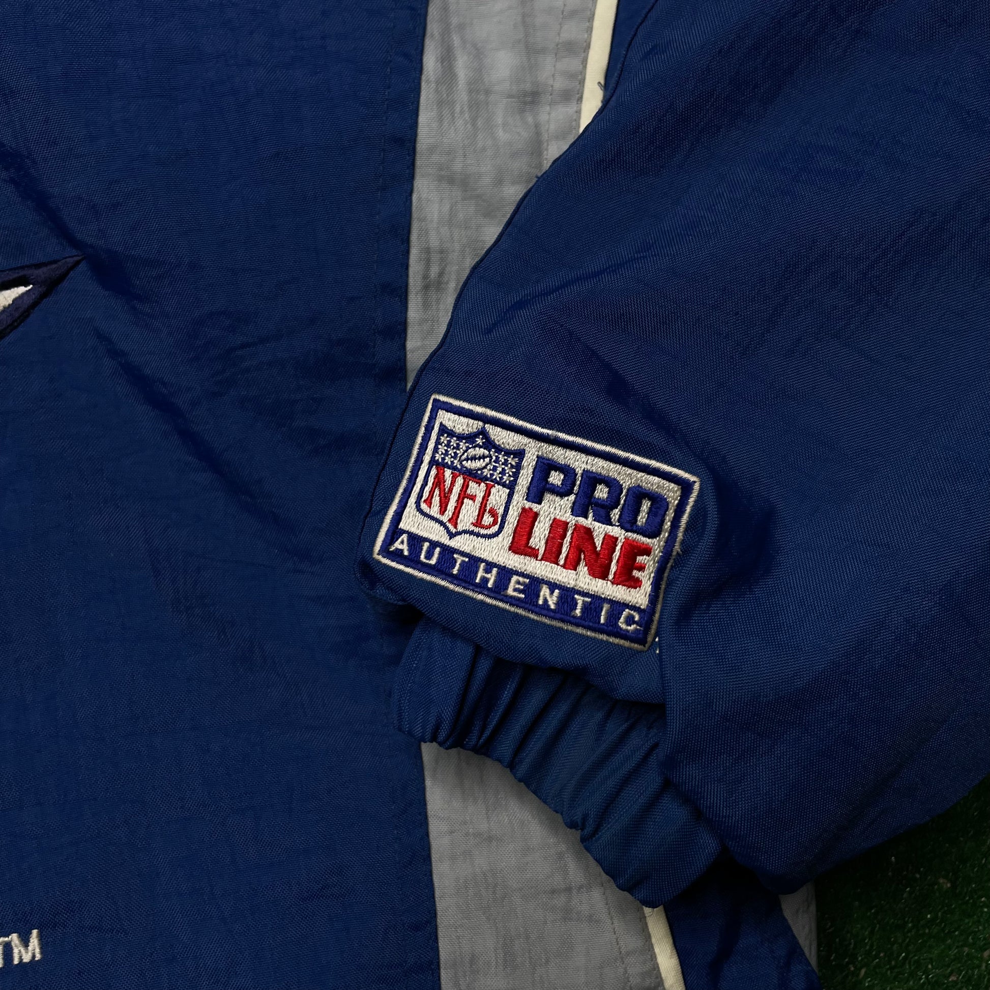 Vintage 90s New York Giants Starter Puffer Jacket